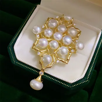 Imitacinės perlų sagės moterims Mergaitės aukso spalvos mados aksesuarai Specialaus dizaino madingi papuošalų vakarėlio dovanų sagės
