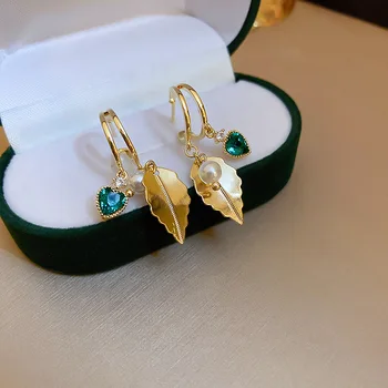 2024 Nauji elegantiški auksinių lapų pakabukų auskarai su perlų žalia krištolo širdimi Papuošalai Natual stilingos dovanos moterims Merginos Ponios