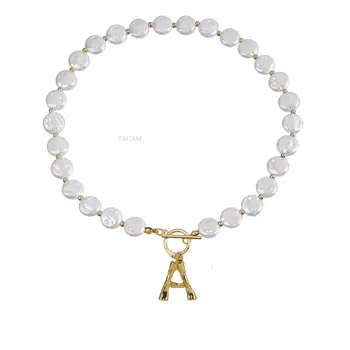 Classic Hot Initial Necklace Women A-Z Letter Pendant Toggle Closp Imitation Pearls Necklace For Women Jewelry Gift