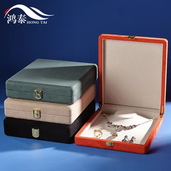 Mikropluošto vėrinių dėžutė su metaline sagtimi papuošalų papuošalų dėžutė papuošalų vėrinių laikymo dėžutė gali būti pritaikyta logotipui