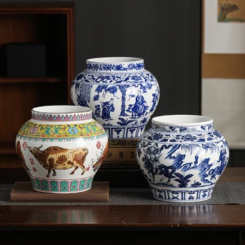 Mėlyna ir balta kiniška vaza Antikvarinis puodas Peizažo figūra Keramikos sėjamoji Didelė apvali vazų sodintoja